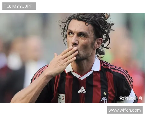 女生对足球明星的热爱背后隐藏的情感与魅力解析